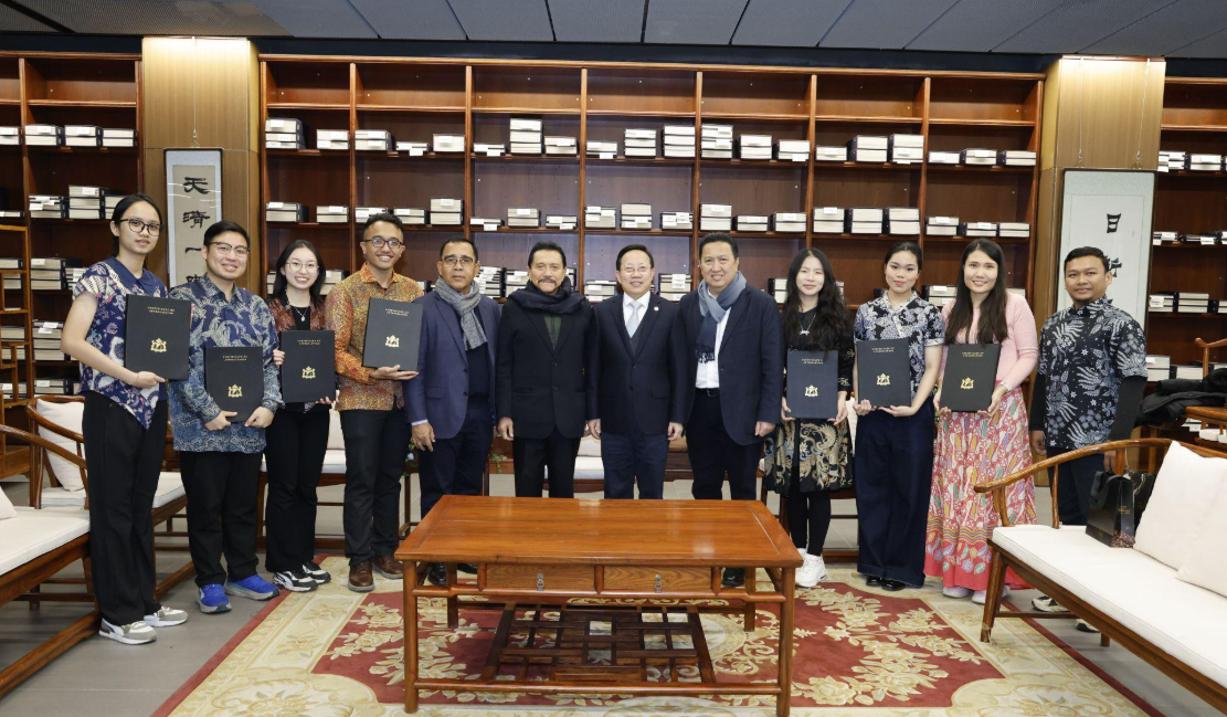 Tiga Mahasiswa Indonesia Raih Beasiswa Kuliah di Tianjin University China